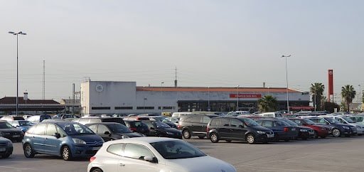 Bahia Rent A Car. Alquiler De Coches. Estación De Tren. Puerto De Santa María.