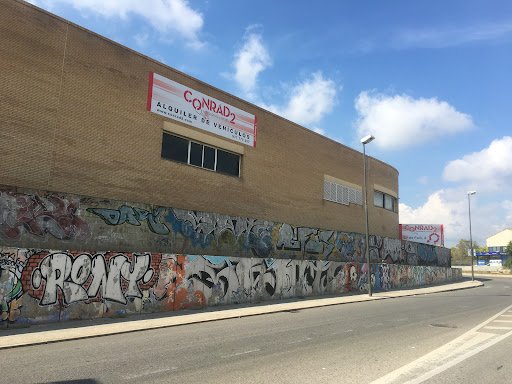 Conrad 2 Reus - Lloguer Cotxes I Furgonetes