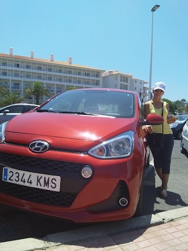 Hertz Alquiler De Coches - Costa Adeje - San Miguel Shopping Centre