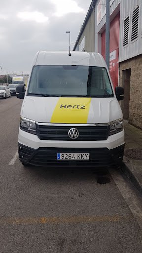 Hertz Alquiler De Coches - Santander - C Gerardo De Alvear Sn (Cargo Van Location)