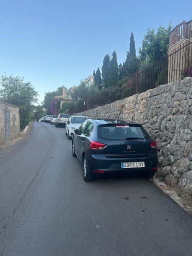 Rent A Car Formentor ( Meeting Point )