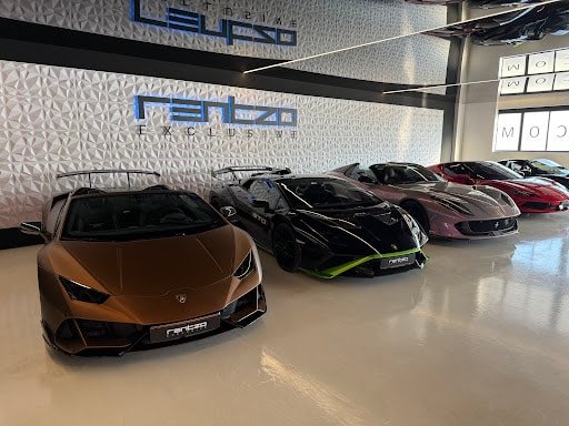 Rentzo Exclusive
